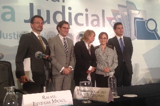 Imagen de los participantes en el tercer panel del Seminario Internacional de Transparencia Judicial 